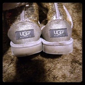 Ugz gold sparkle boots
